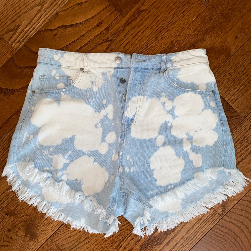 Bleach dyed high rise Jean shorts